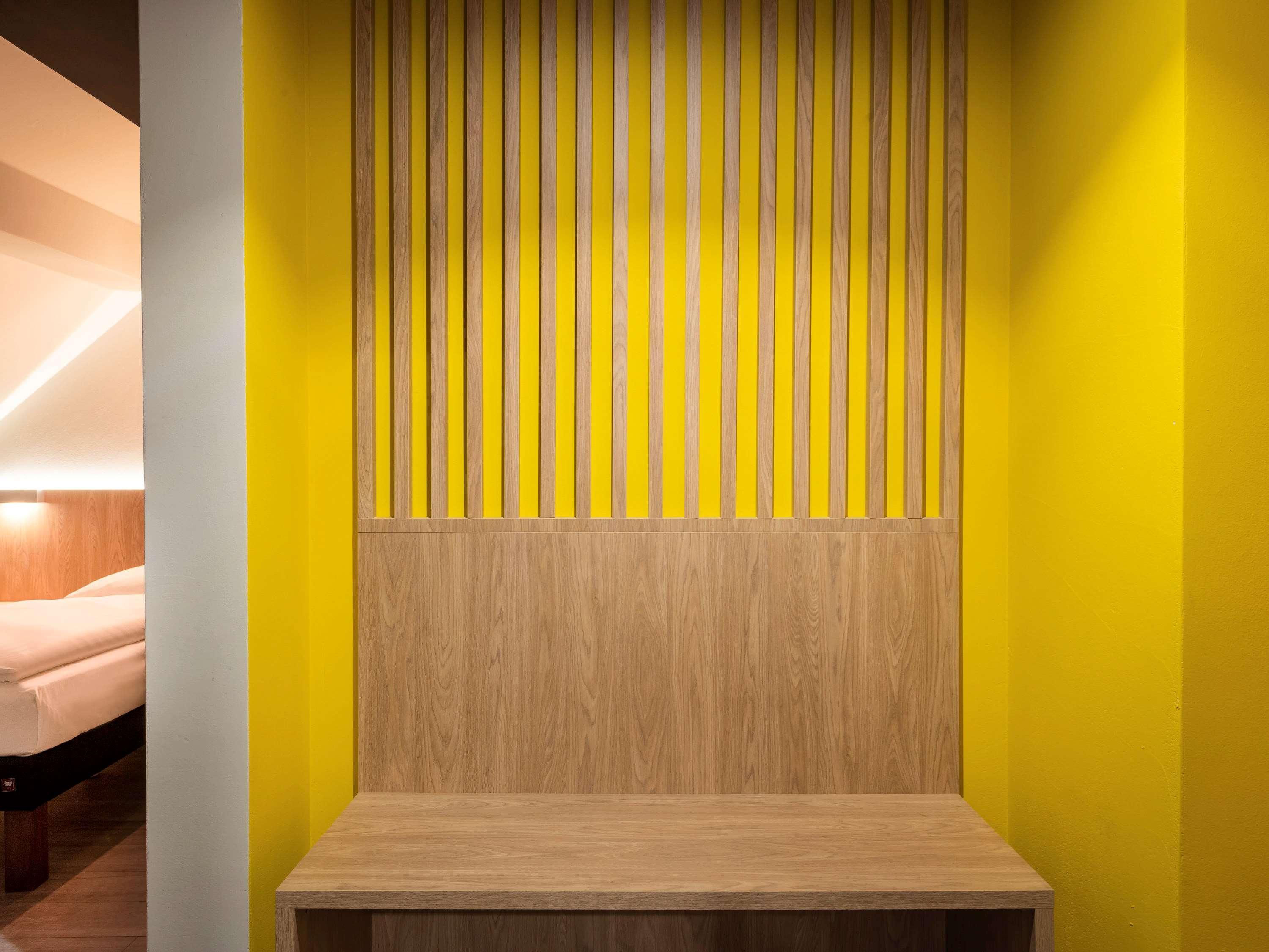 Hotel Ibis Styles Neustadt 3*