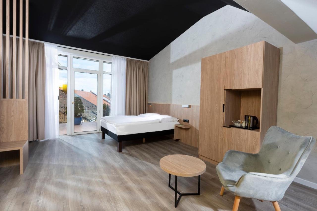 Ibis Styles Neustadt Hotel